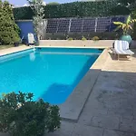 Clos Des Vignes Pensión 3*